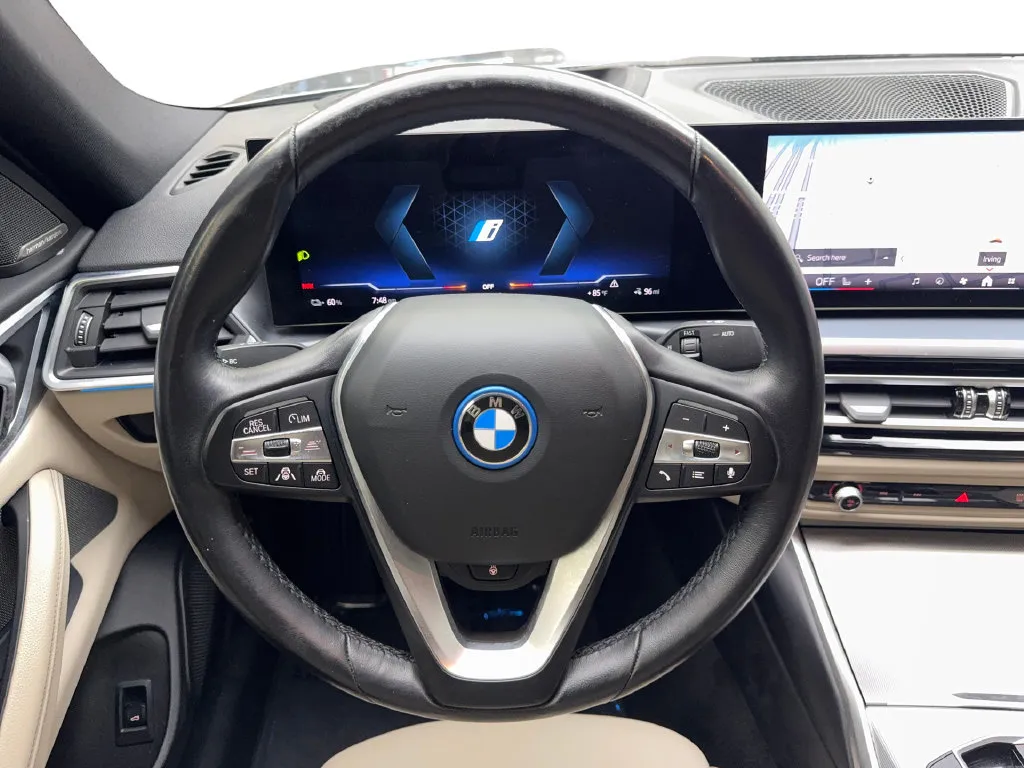 BMW i4 photo 58