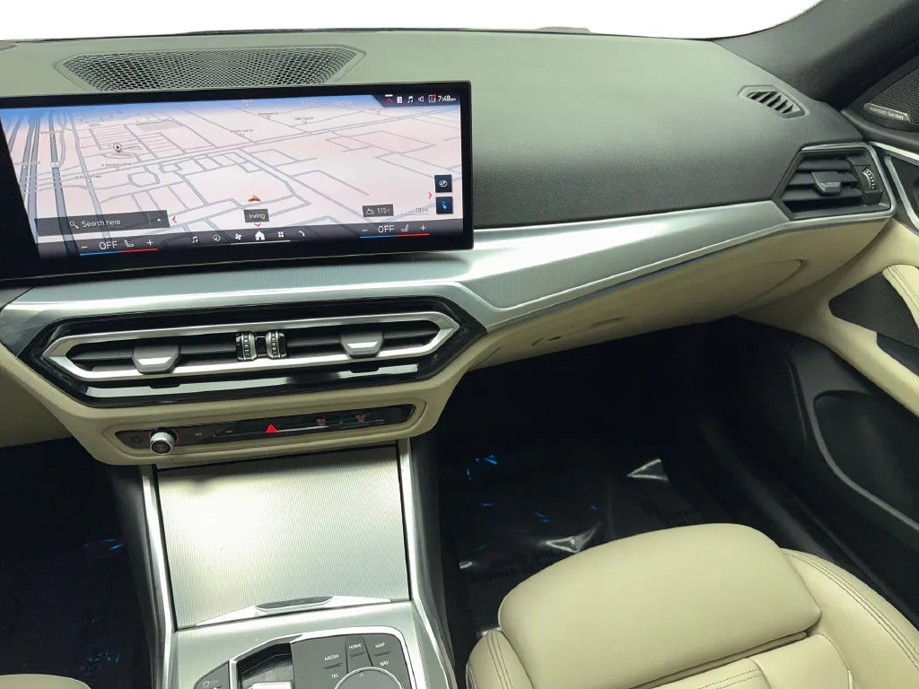 BMW i4 photo 56