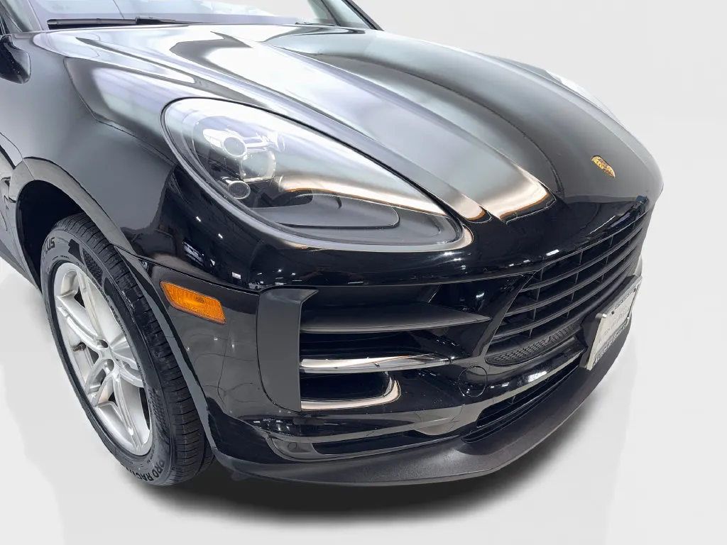 Porsche Macan photo 19