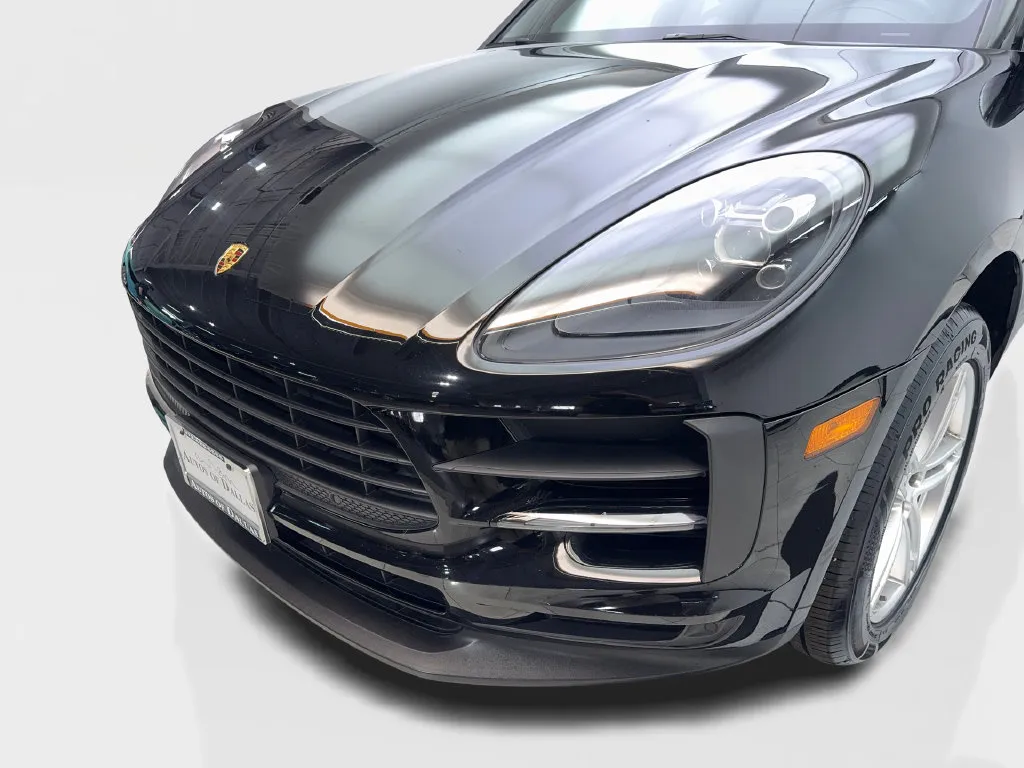Porsche Macan photo 18