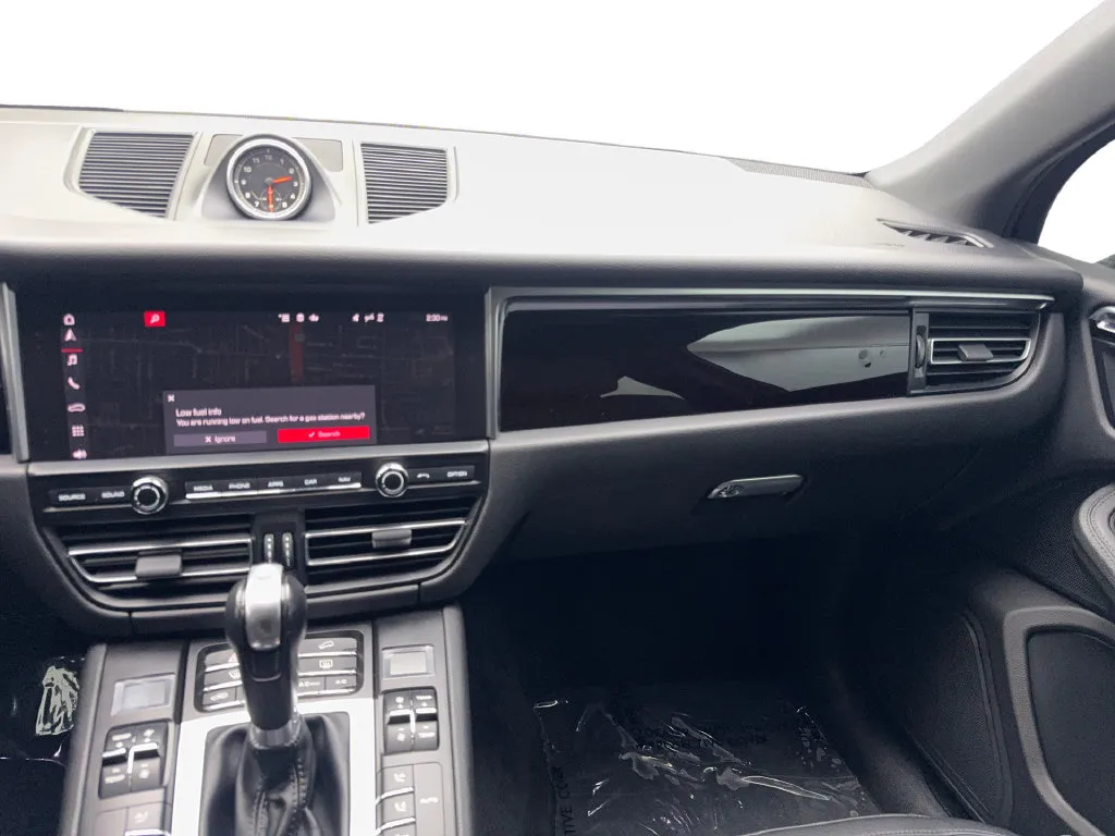 Porsche Macan photo 55