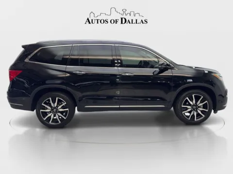 More photos of 2019 Honda Pilot Touring at Autos of Dallas - Irving, TX
