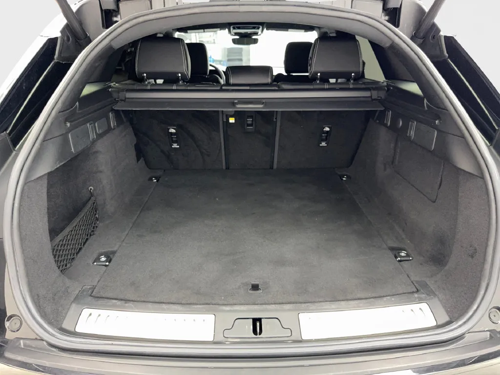 Land Rover Range Rover Velar photo 73