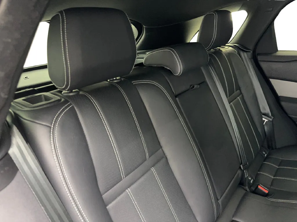 Land Rover Range Rover Velar photo 41