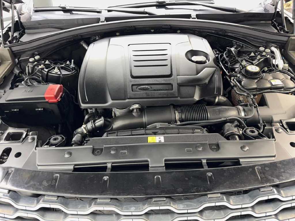 Land Rover Range Rover Velar photo 71