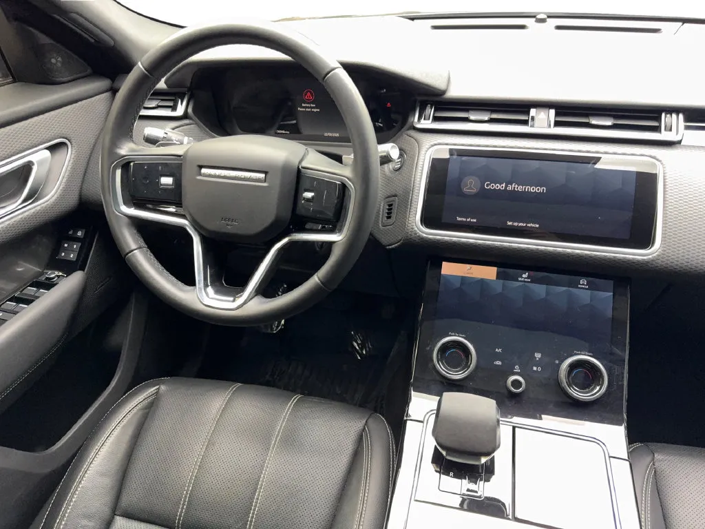 Land Rover Range Rover Velar photo 54