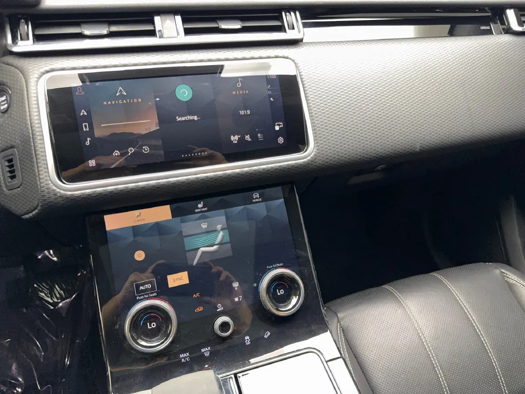 Land Rover Range Rover Velar photo 60