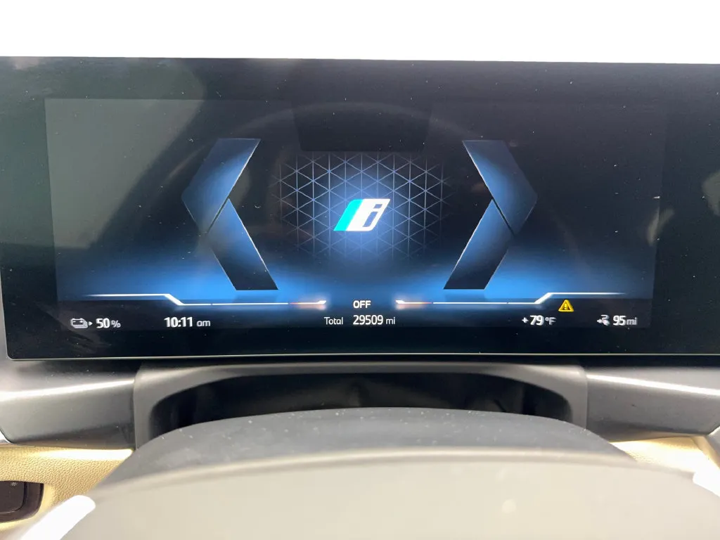 BMW i4 photo 62