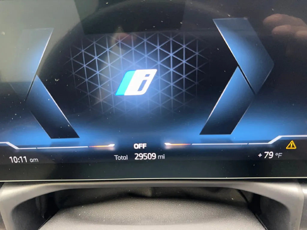 BMW i4 photo 63