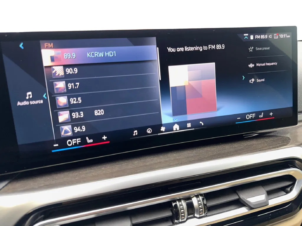 BMW i4 photo 66