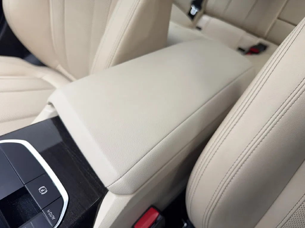 BMW i4 photo 73