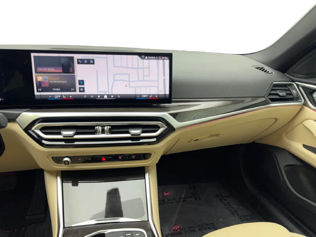 BMW i4 photo 57