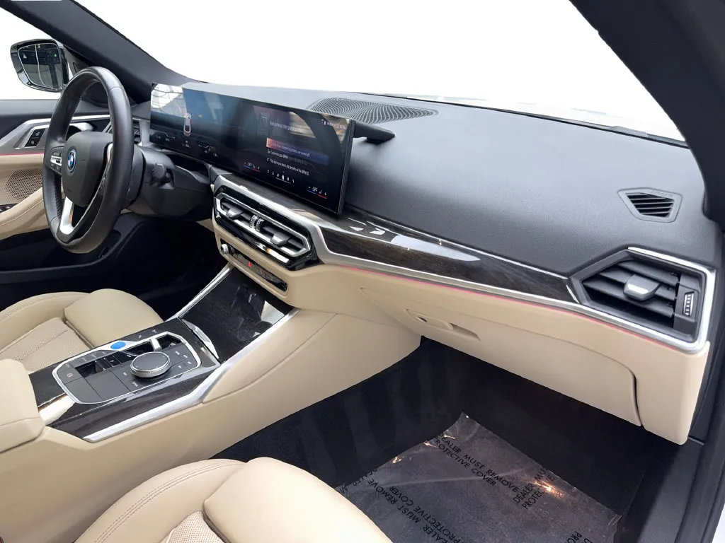 BMW i4 photo 55
