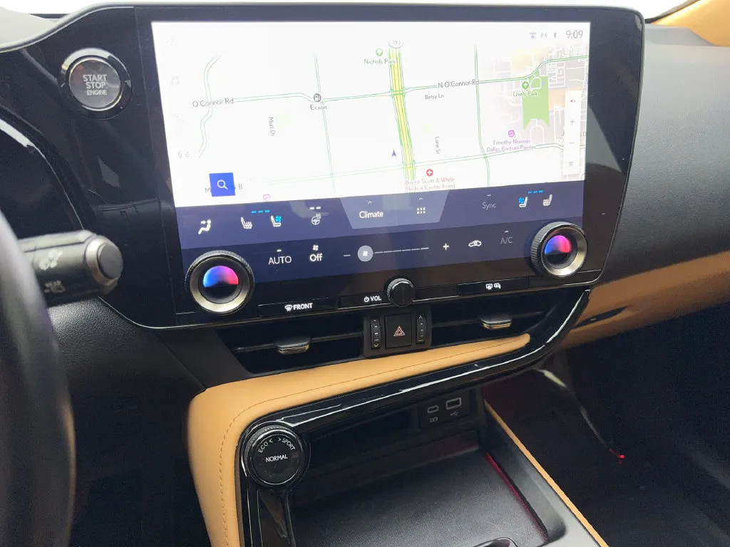 Lexus NX photo 63