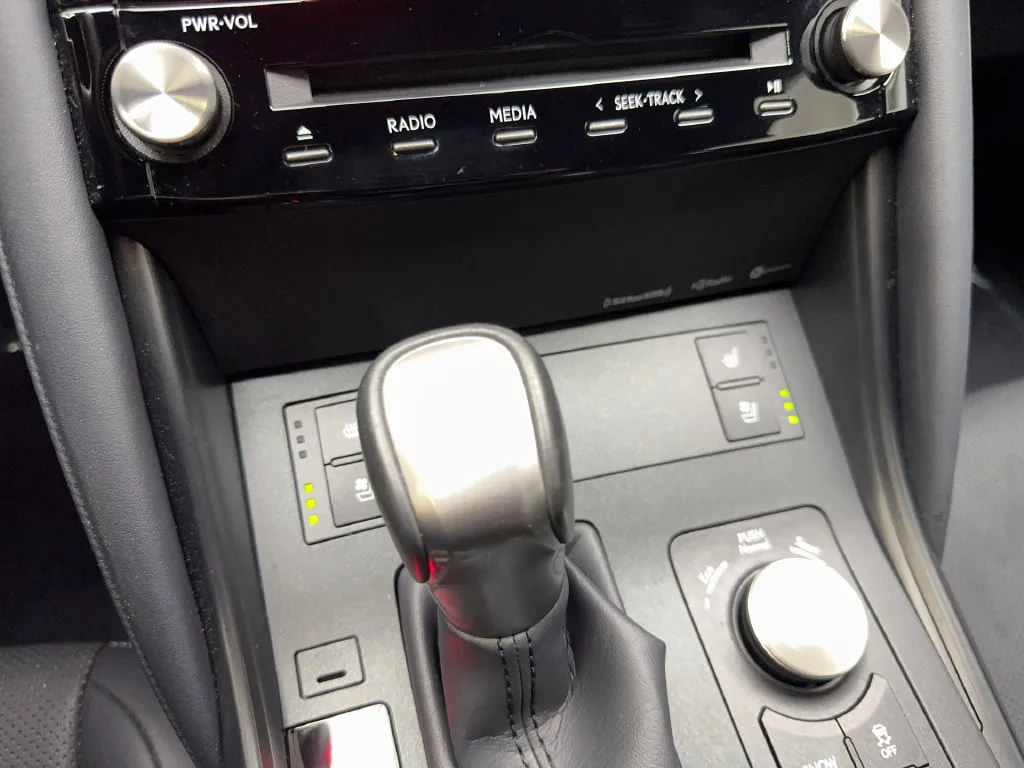 Lexus IS photo 67