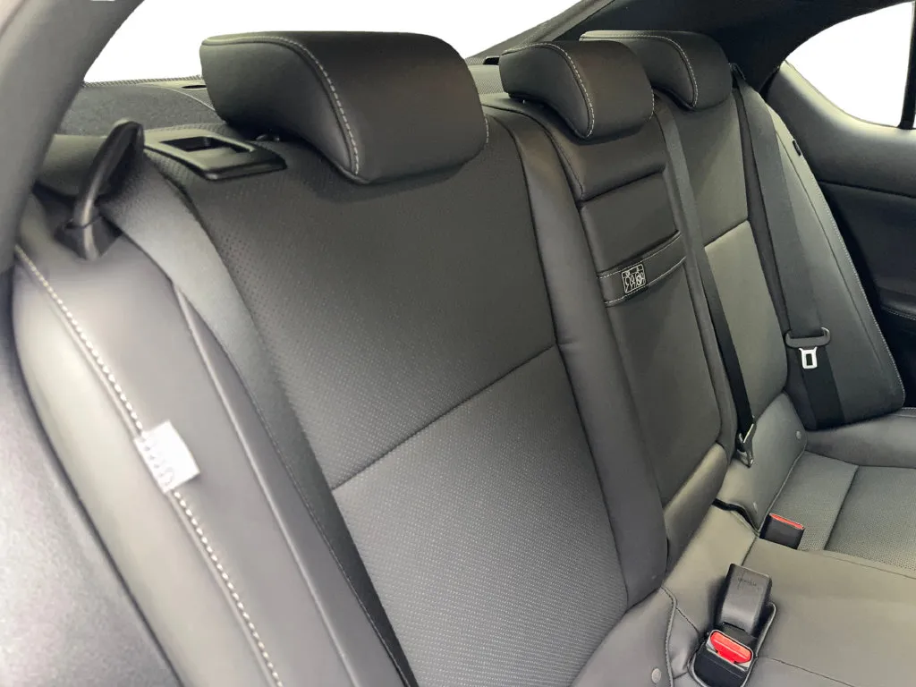 Lexus IS photo 41