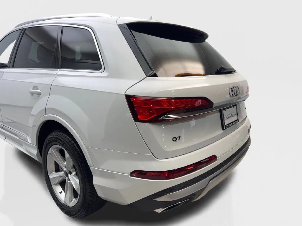 Audi Q7 photo 21