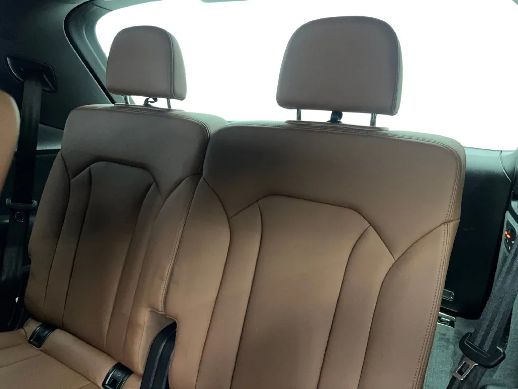 Audi Q7 photo 43