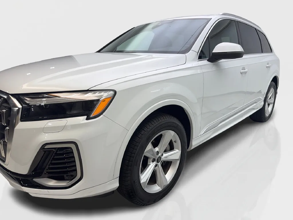 Audi Q7 photo 12