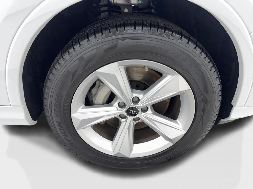 Audi Q7 photo 92