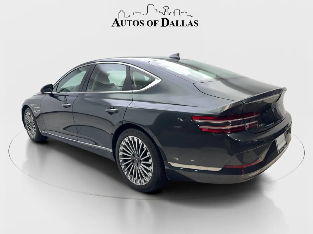 Genesis G80 photo 10