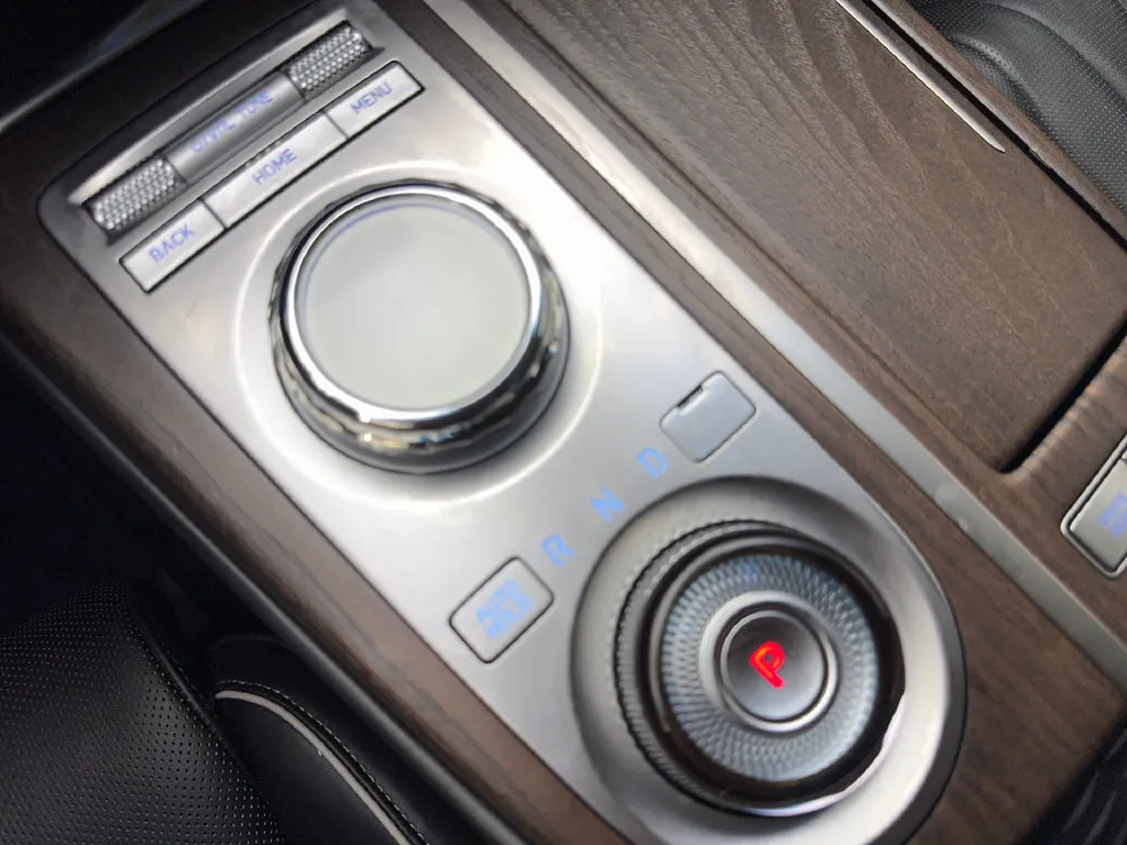 Genesis G80 photo 70