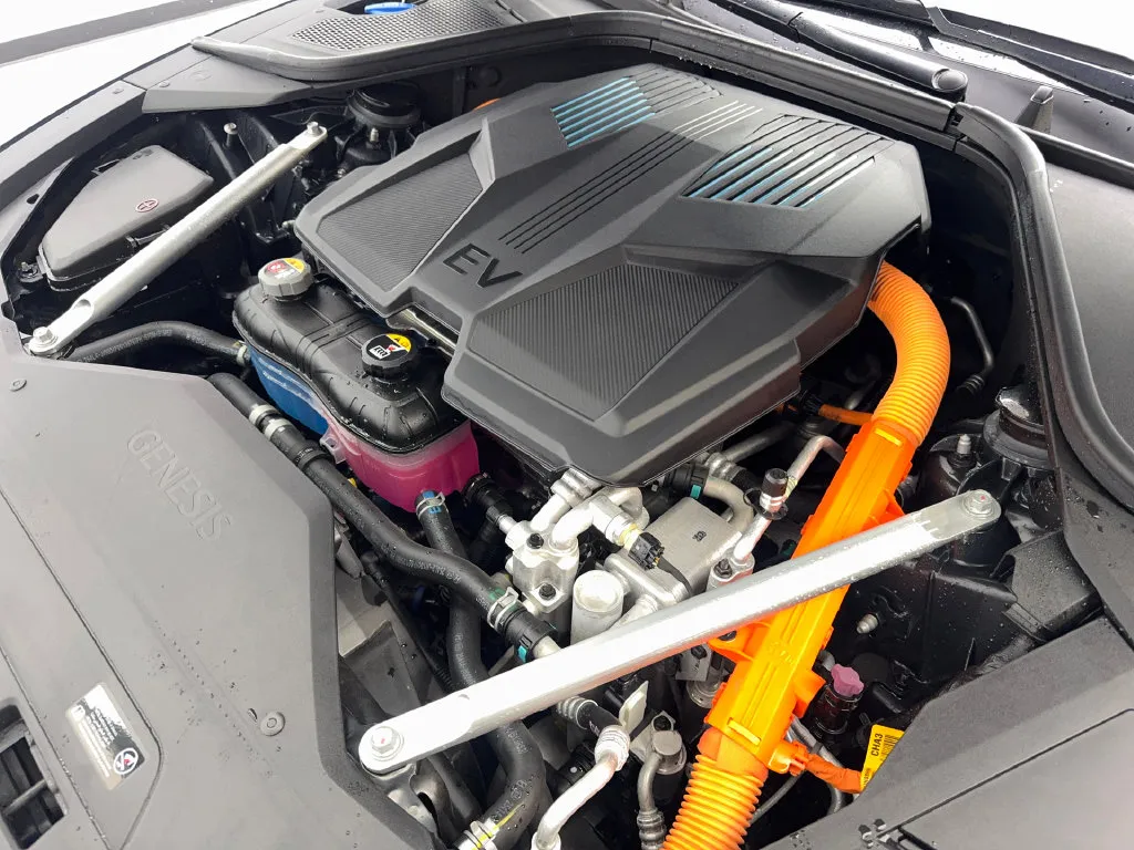 Genesis G80 photo 76