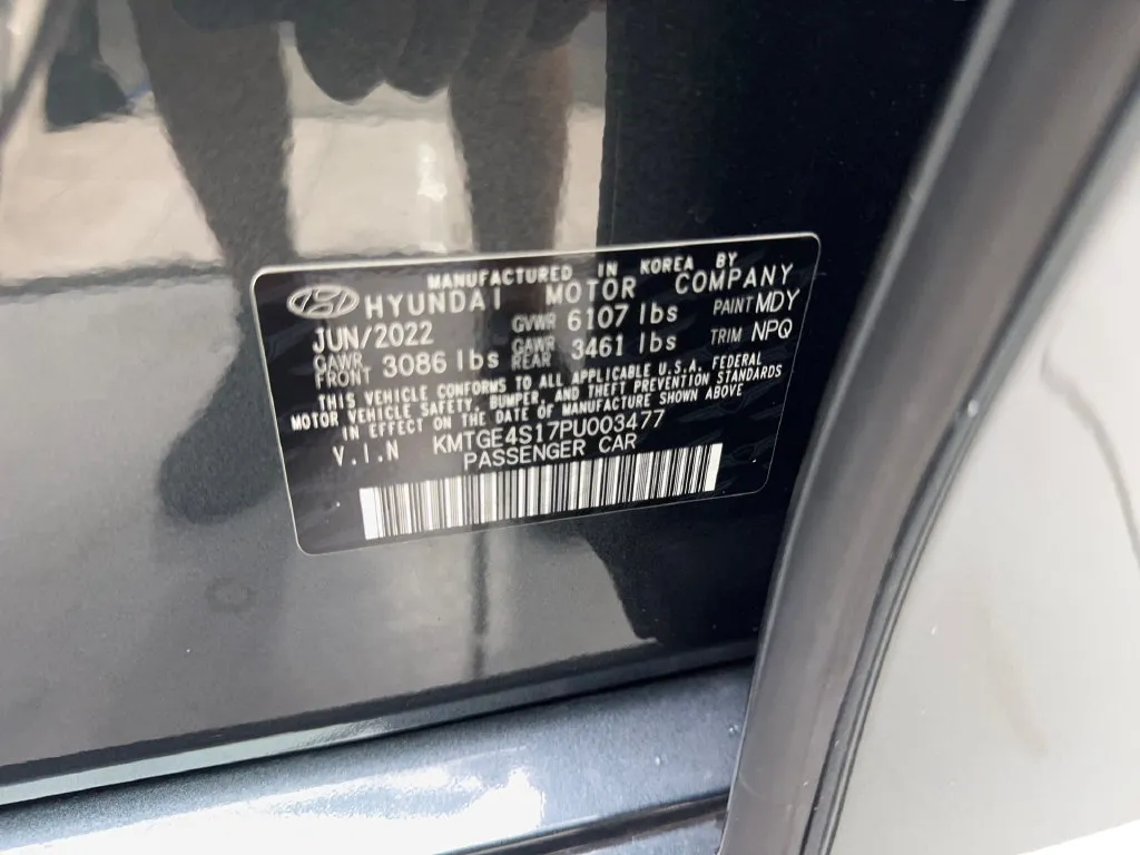 Genesis G80 photo 88