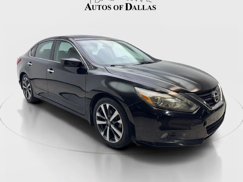 Nissan Altima photo 5