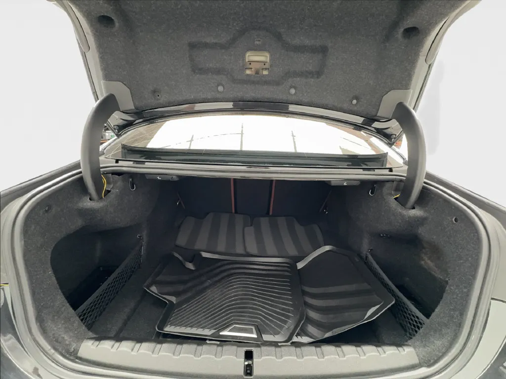 BMW 4 Series photo 19