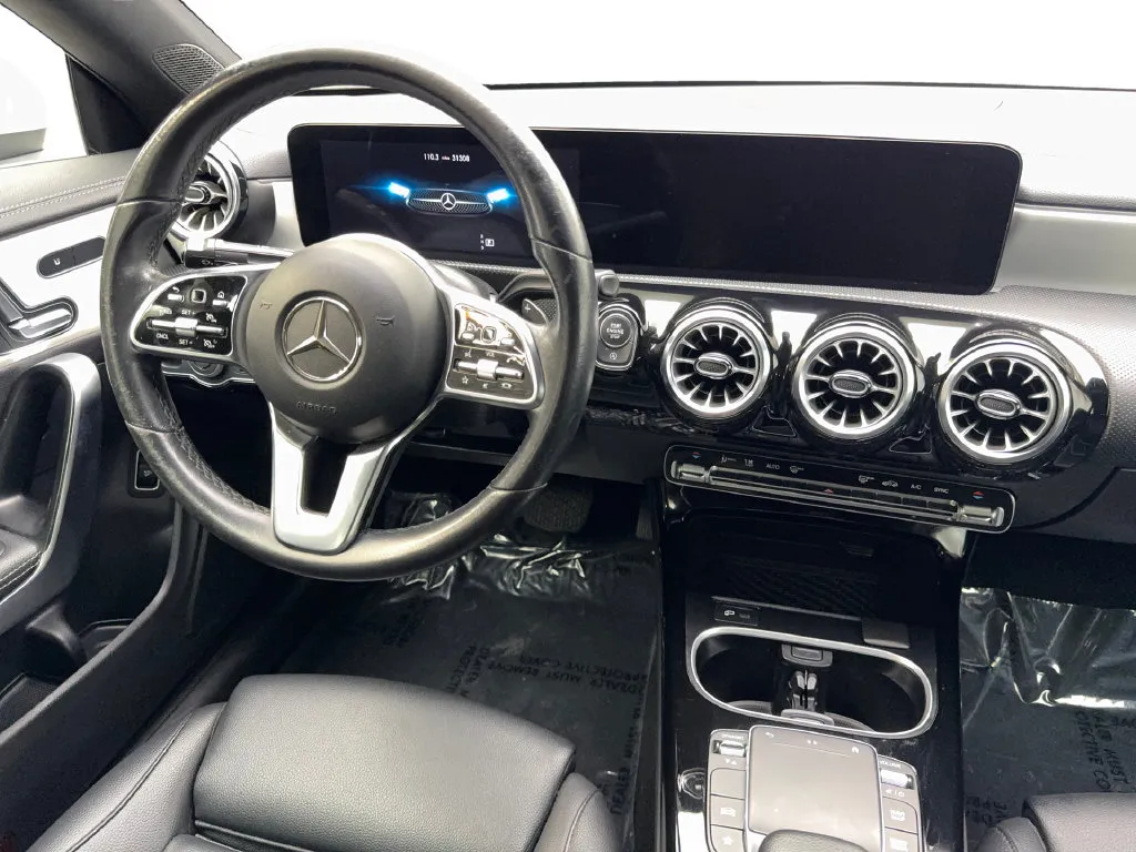 Mercedes-Benz CLA photo 51