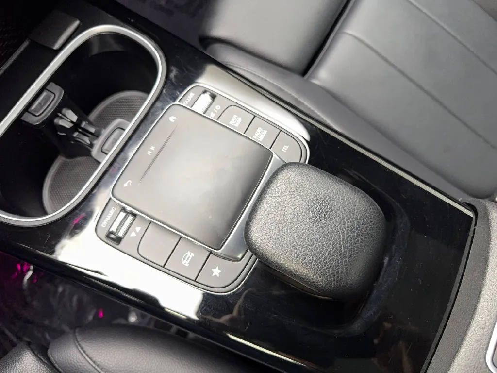 Mercedes-Benz CLA photo 66