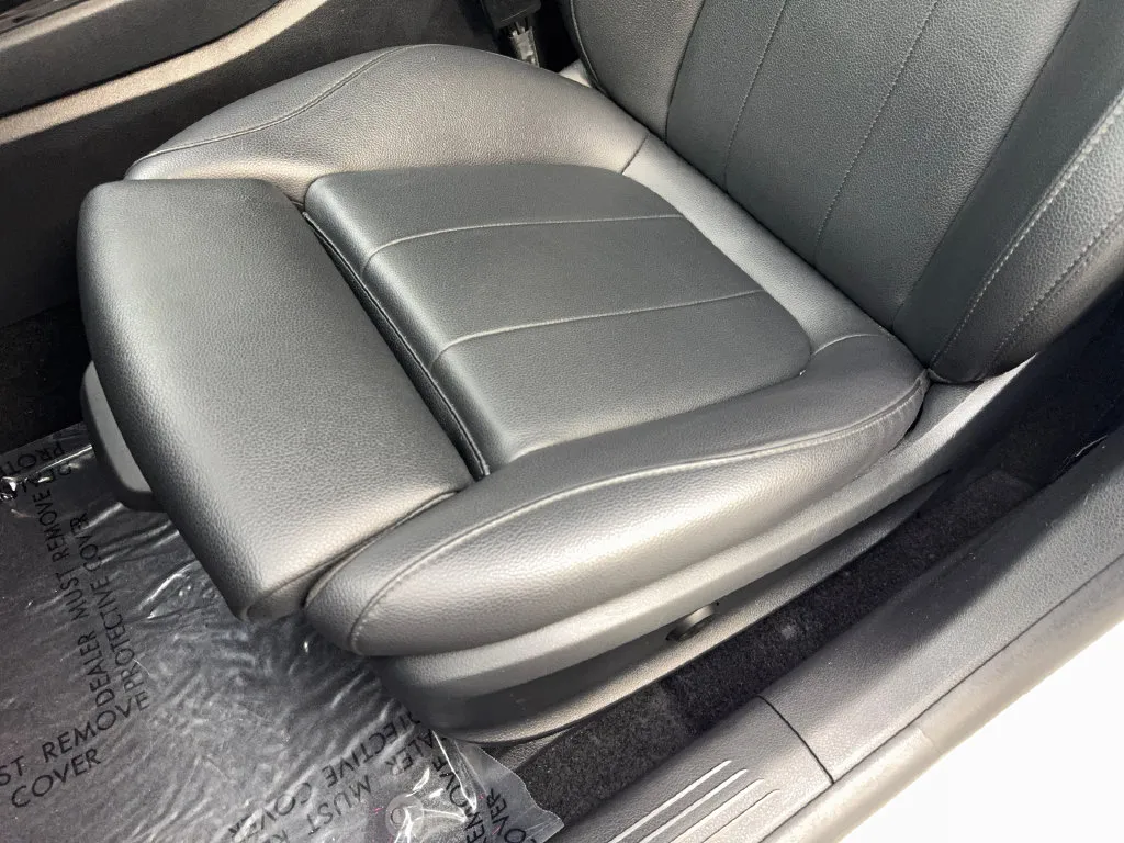 Mercedes-Benz CLA photo 28