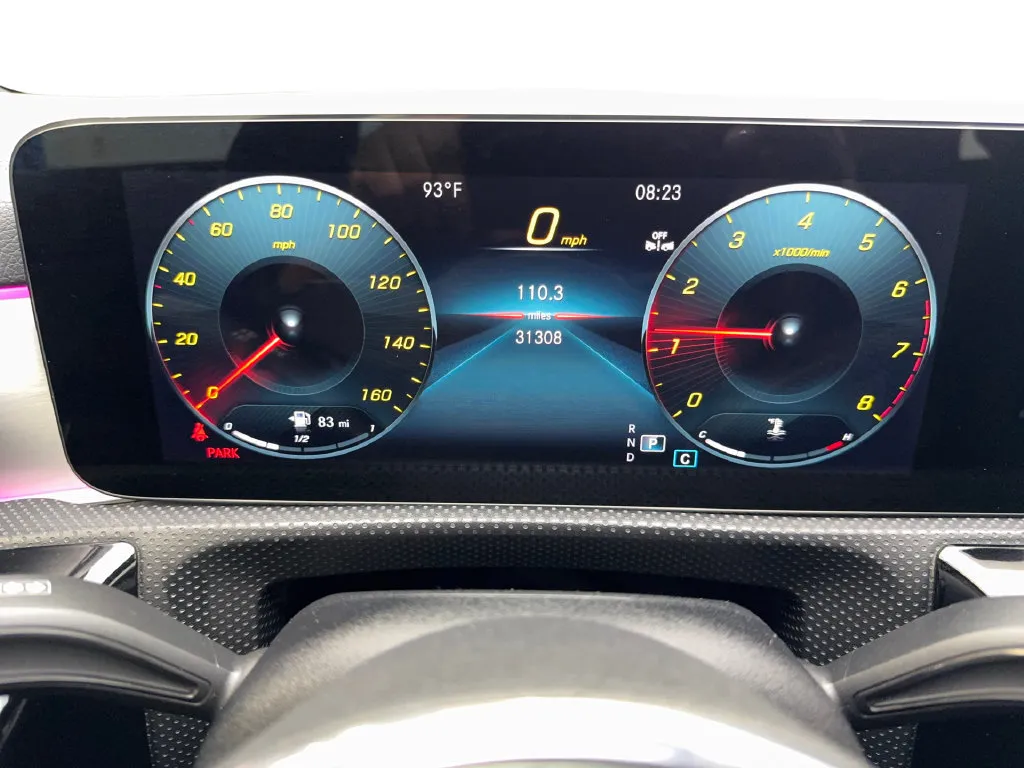Mercedes-Benz CLA photo 58
