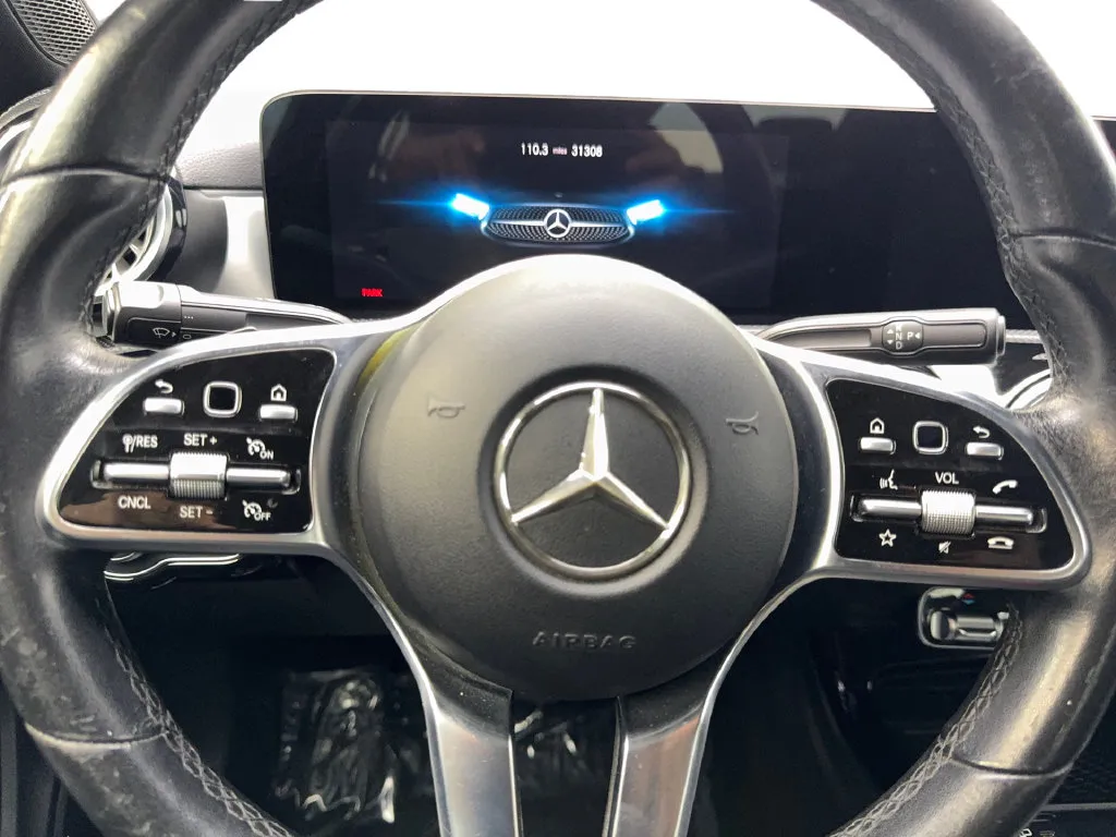 Mercedes-Benz CLA photo 55