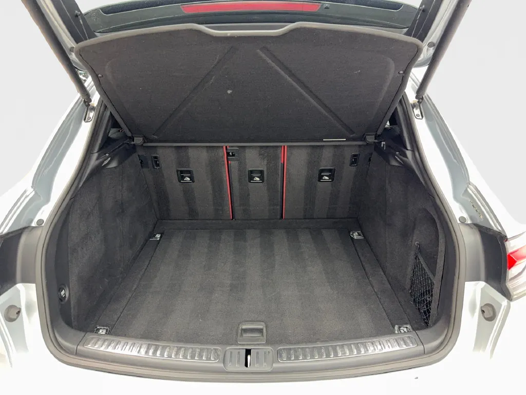 Porsche Macan photo 77