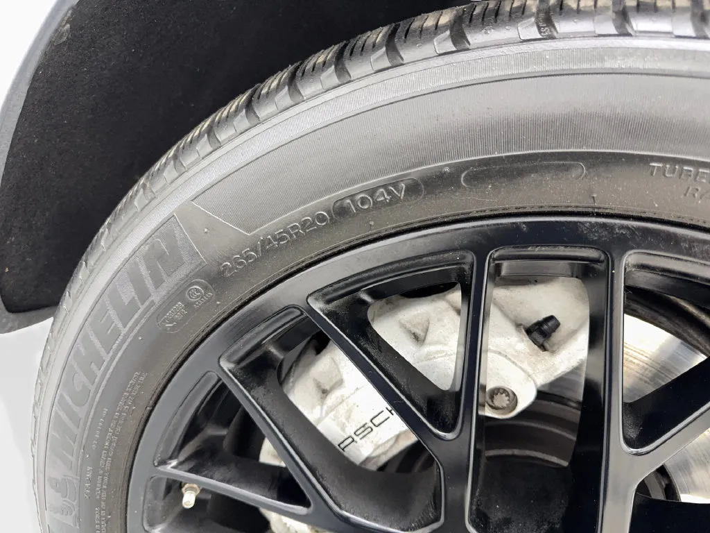 Porsche Macan photo 84