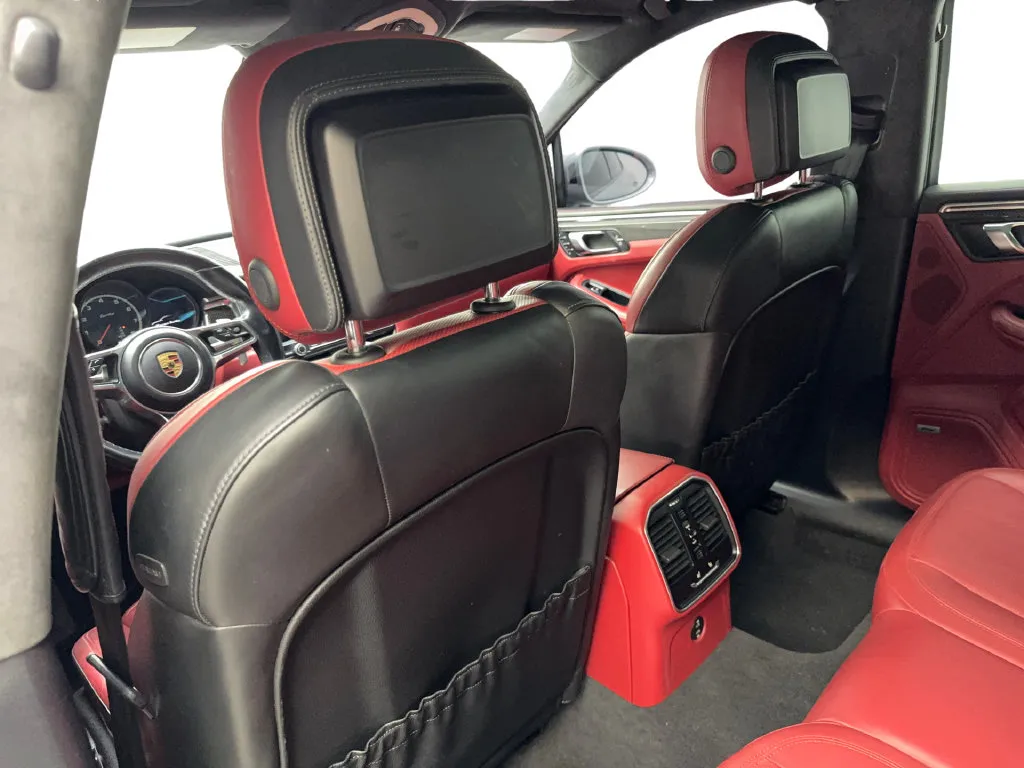 Porsche Macan photo 36