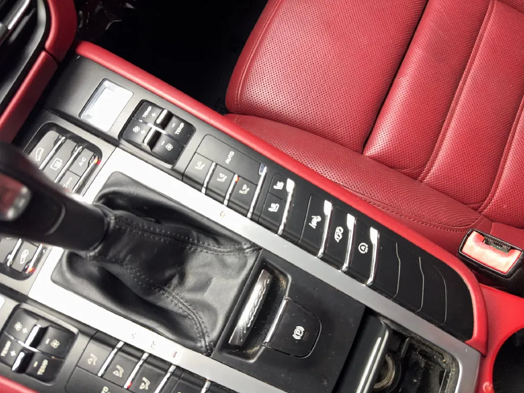 Porsche Macan photo 68