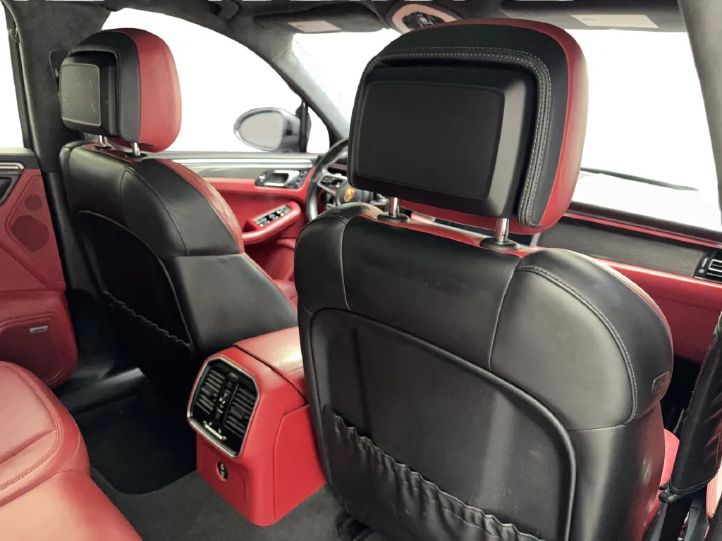 Porsche Macan photo 42