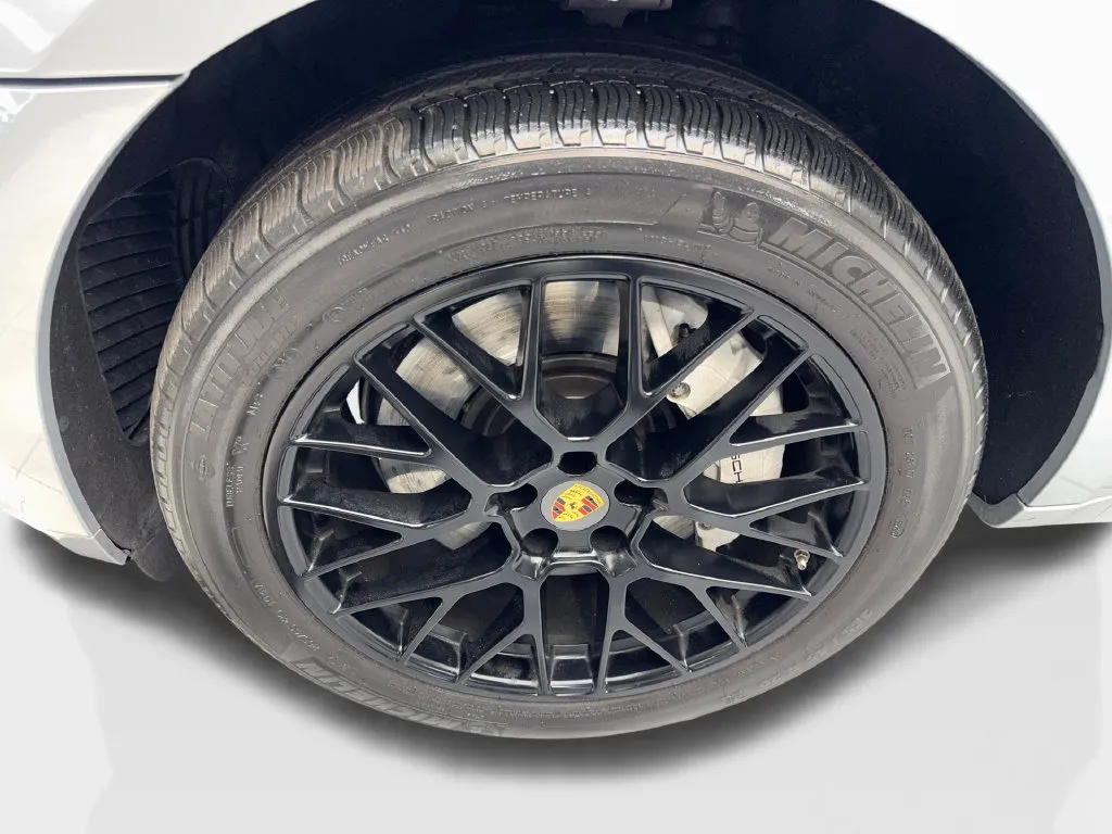Porsche Macan photo 79