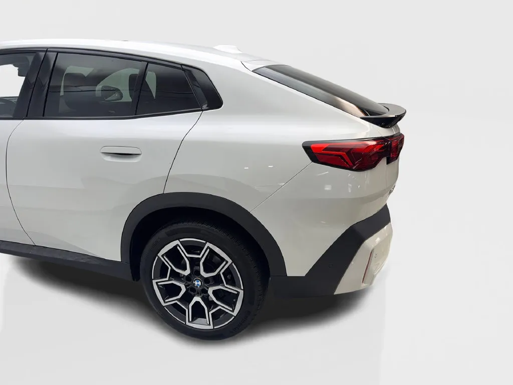 BMW X2 photo 19