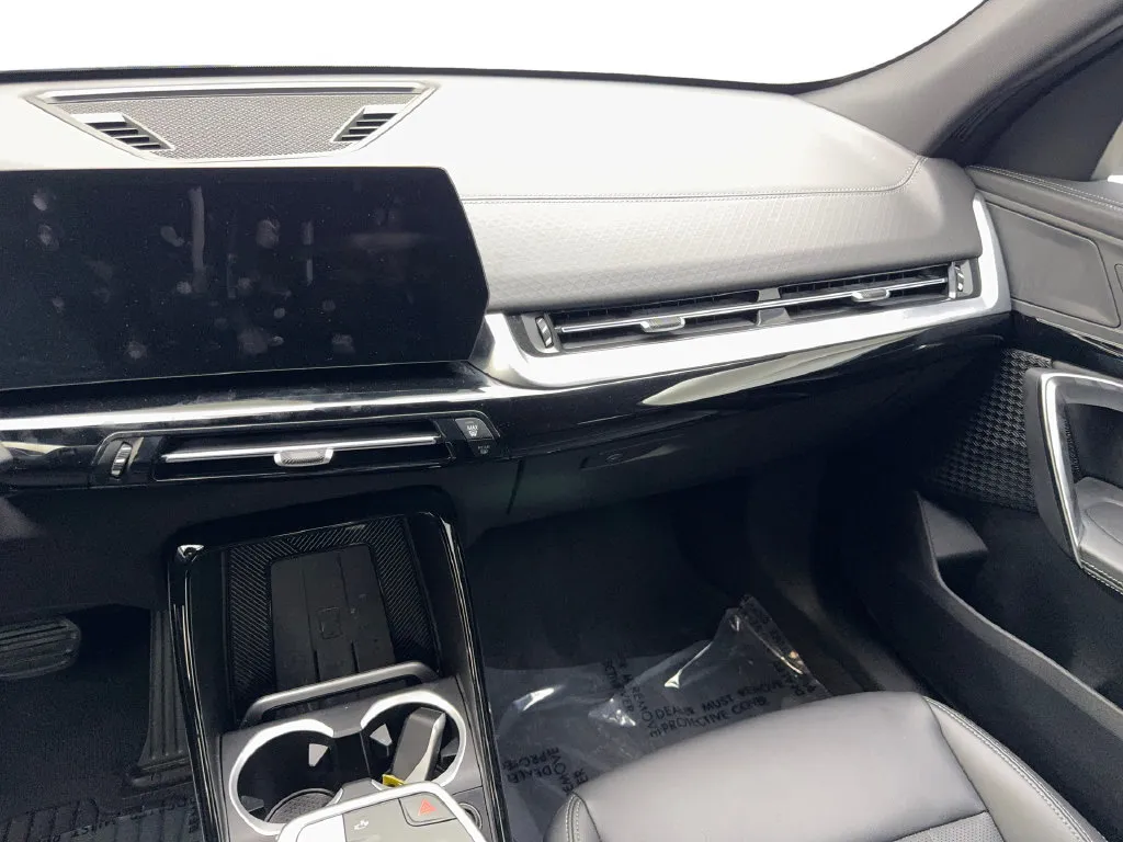 BMW X2 photo 56