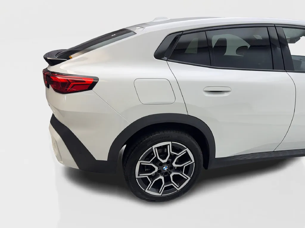 BMW X2 photo 18