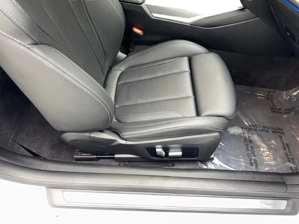 BMW 4 Series photo 39