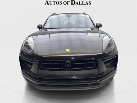 More photos of 2024 Porsche Macan T at Autos of Dallas - Irving, TX