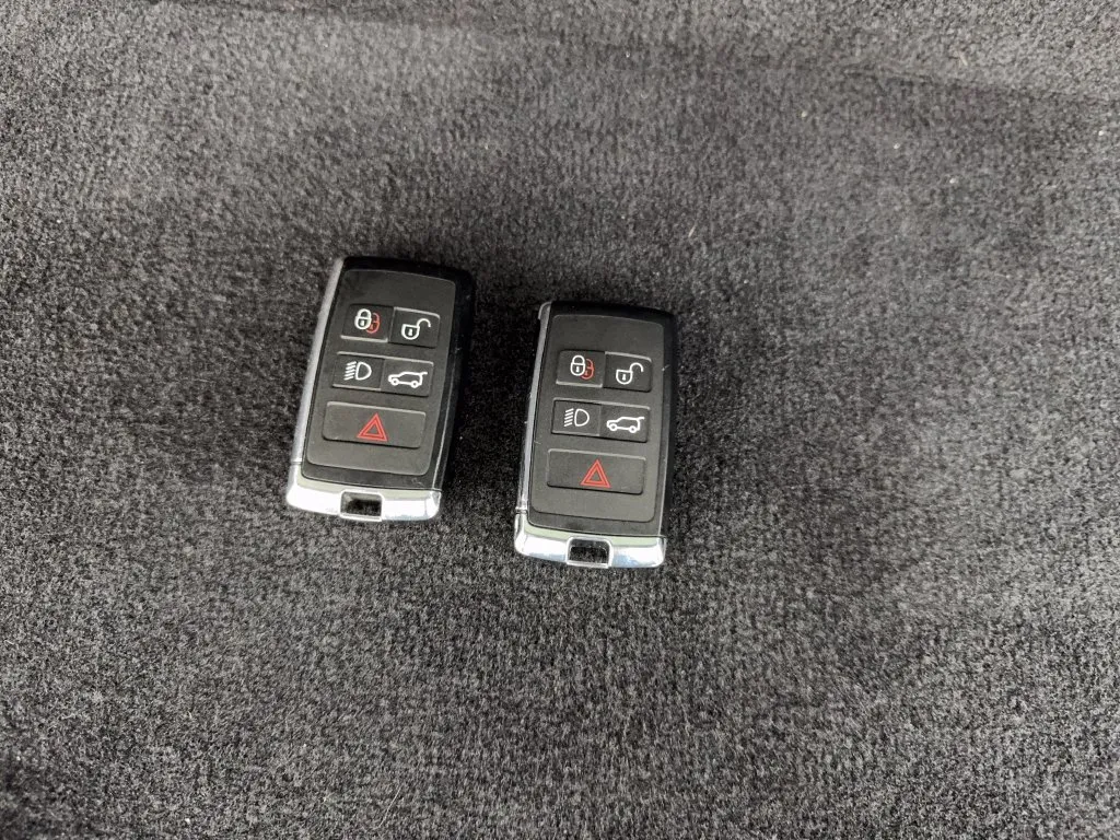 Land Rover Discovery photo 77