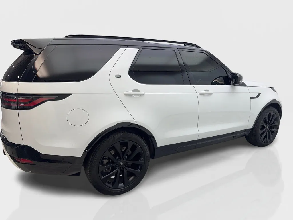Land Rover Discovery photo 14