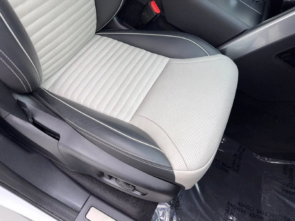 Land Rover Discovery photo 50