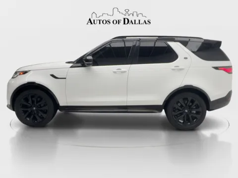 More photos of 2024 Land Rover Discovery Dynamic SE at Autos of Dallas - Irving, TX